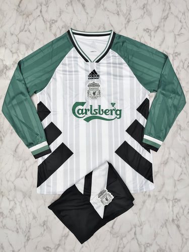 Liverpool 1993/95 Away