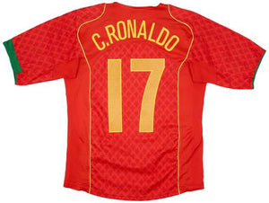 Nike Portugal Home (C.Ronaldo 17) 04/05